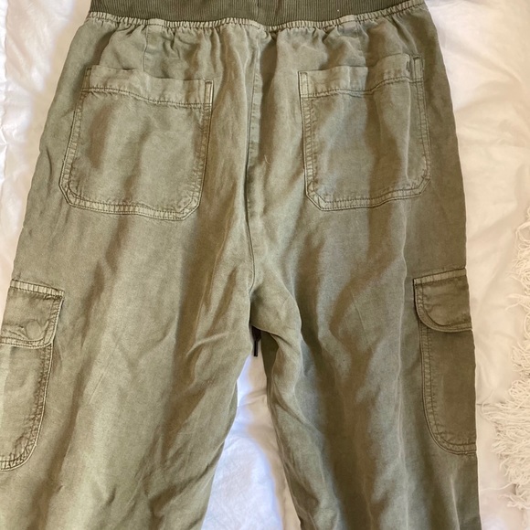 American Eagle High Waisted Jogger Pants green - Picture 4 of 5